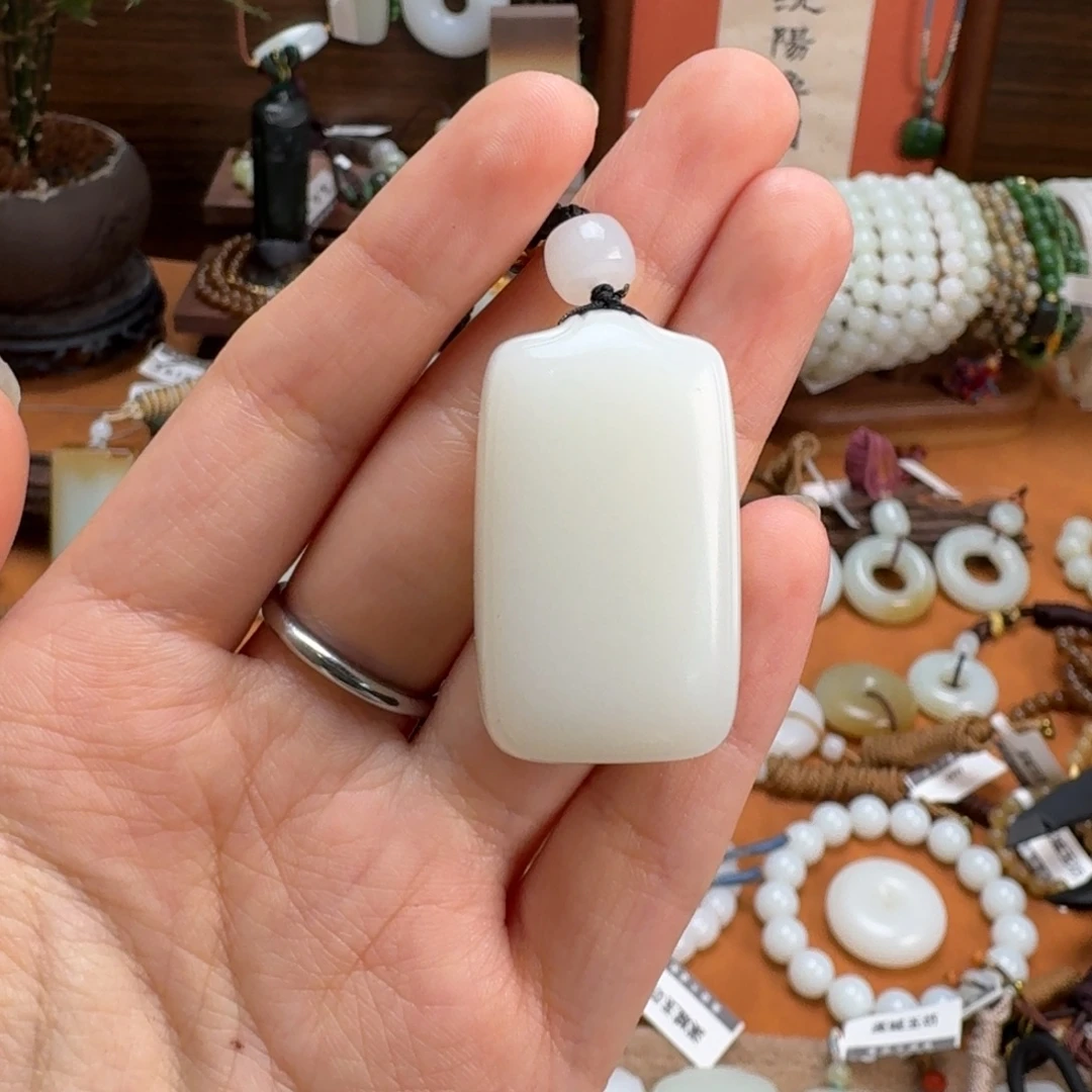 和田玉（糖玉）未镶嵌手链