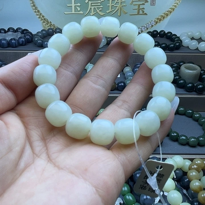 未镶嵌手链和田玉