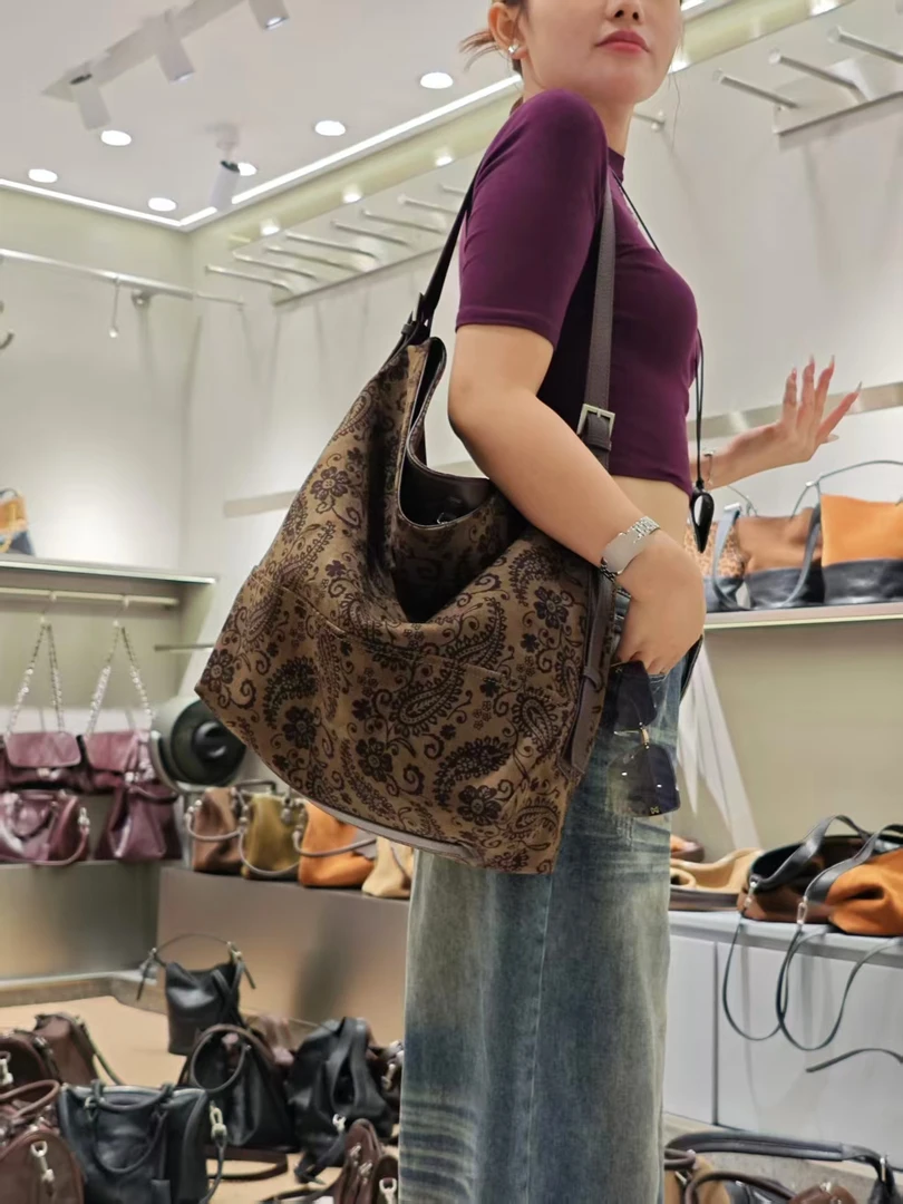 YUSHA/高档棕色腰果花单肩托特包-6776