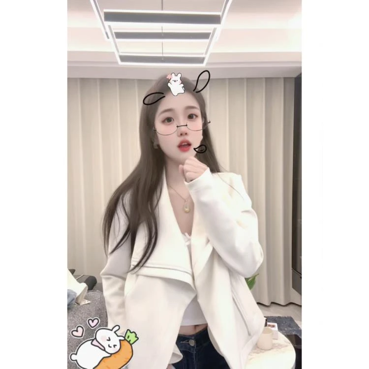 尹千金11【素调千金】春秋休闲显瘦小个子短款气质外套A083130