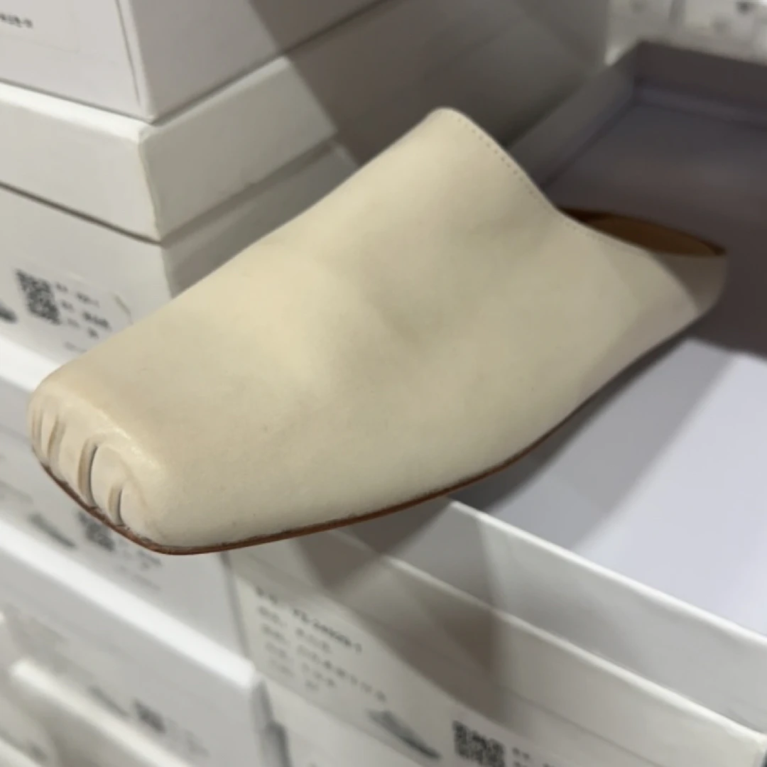 真皮包头半拖鞋女平底懒人一脚蹬猪鼻子无后跟凉拖