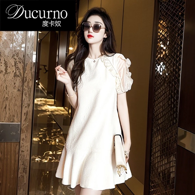 财阀千金女装夏季连衣裙白色小个子小众气质高端名媛短袖荷叶裙子