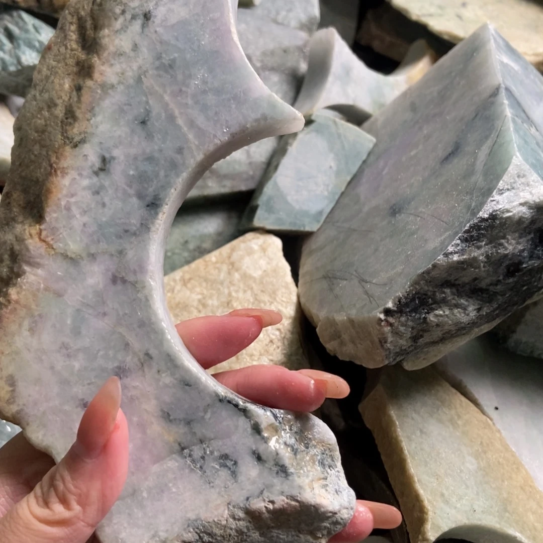 翡翠未镶嵌挂件天然翡翠