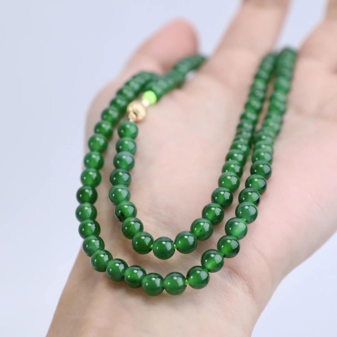 约6mm危料翡翠圆珠搭18K金扣头项链