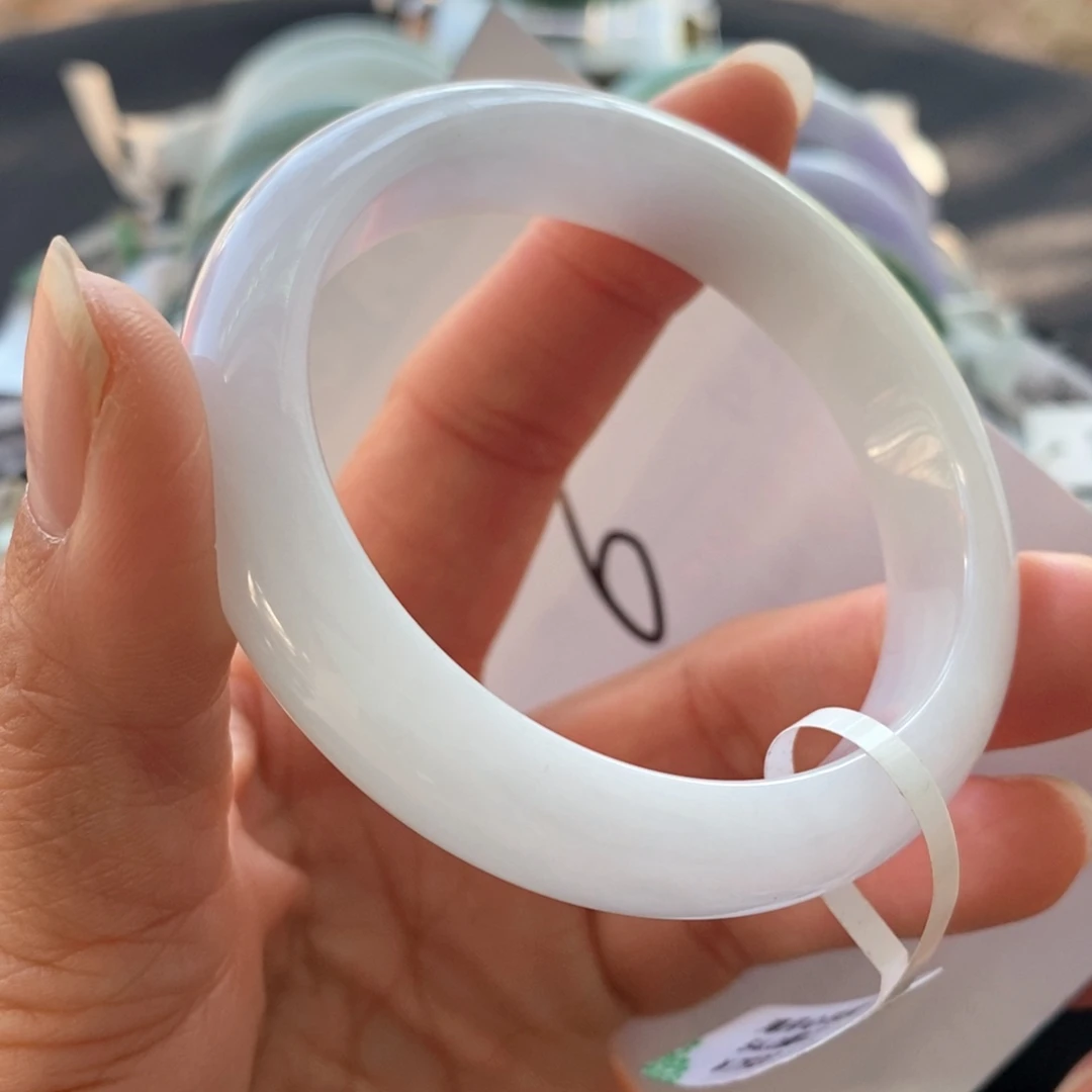 翡翠未镶嵌手镯手镯