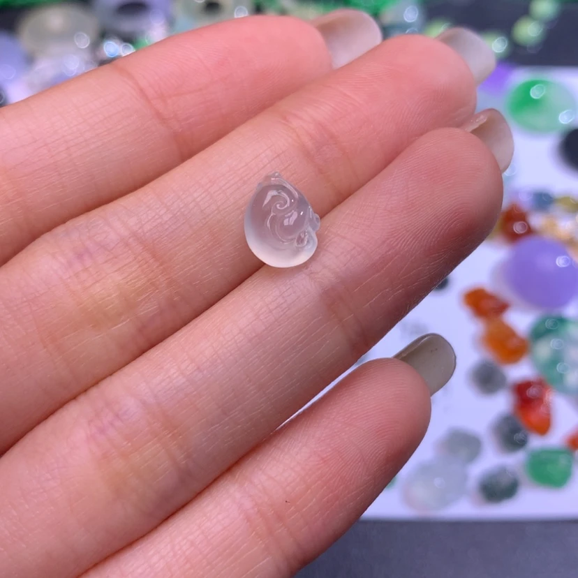 【闪购商品】颈饰未镶嵌翡翠9，7，4.8