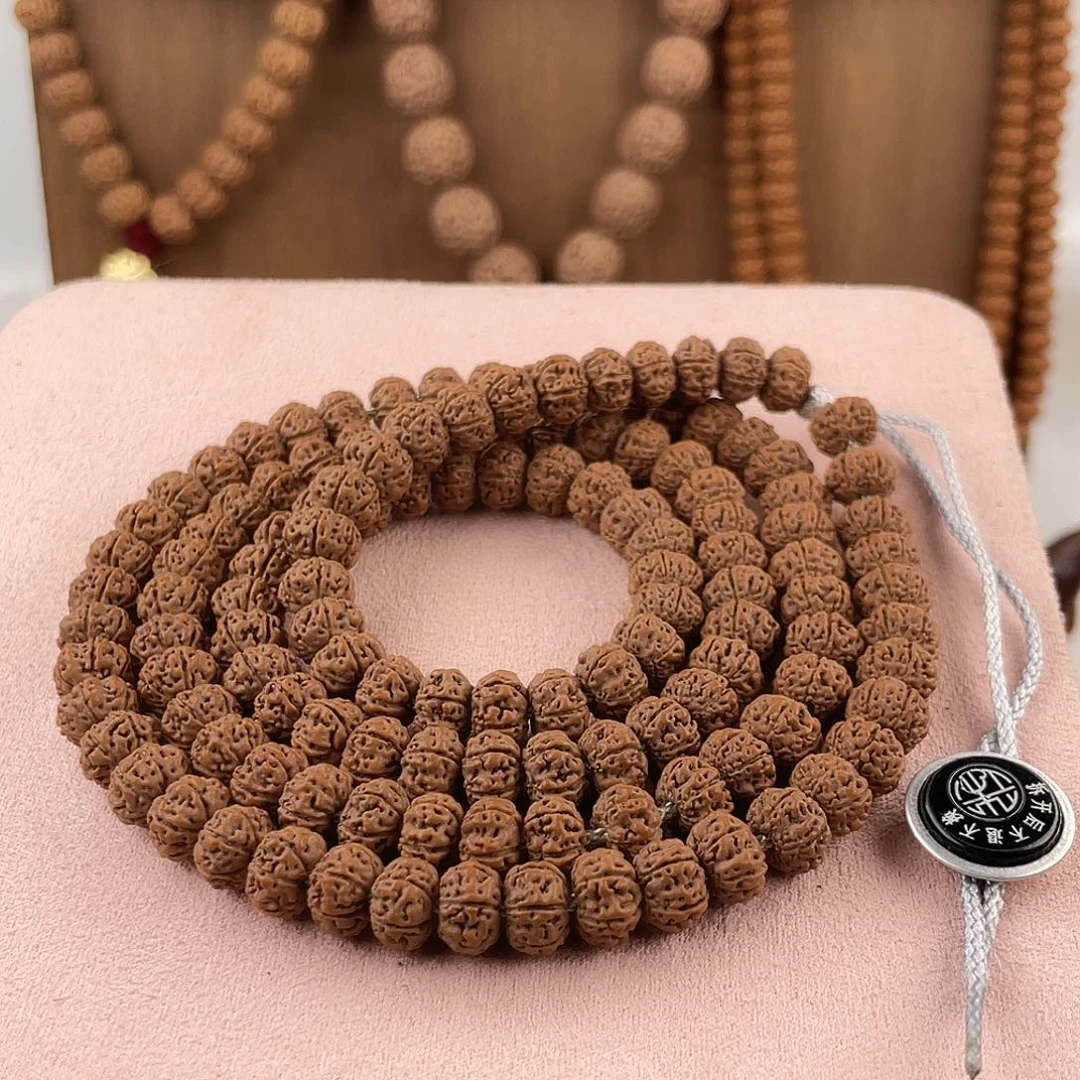 哈***-吊坠金刚菩提凹底