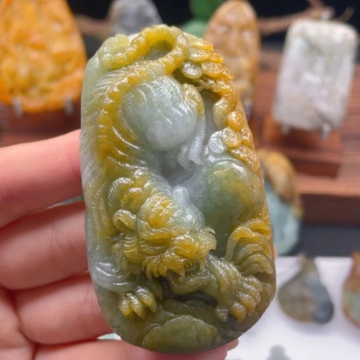 定制翡翠未镶嵌翡翠