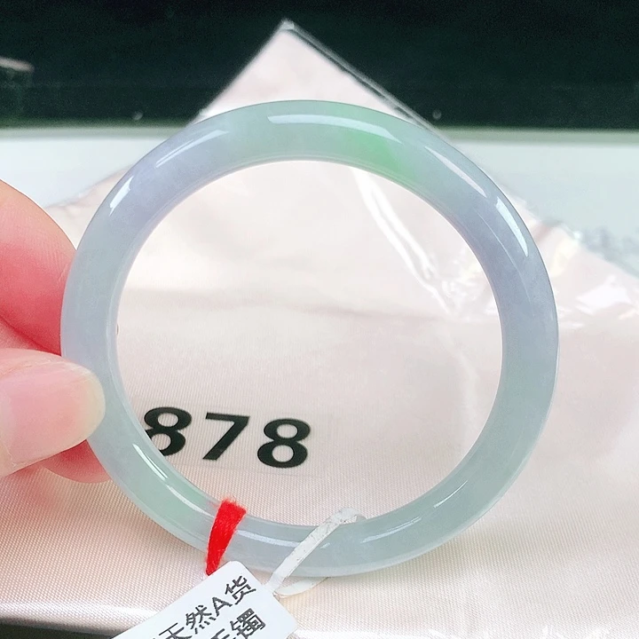 翡翠未镶嵌手镯（圆镯）878