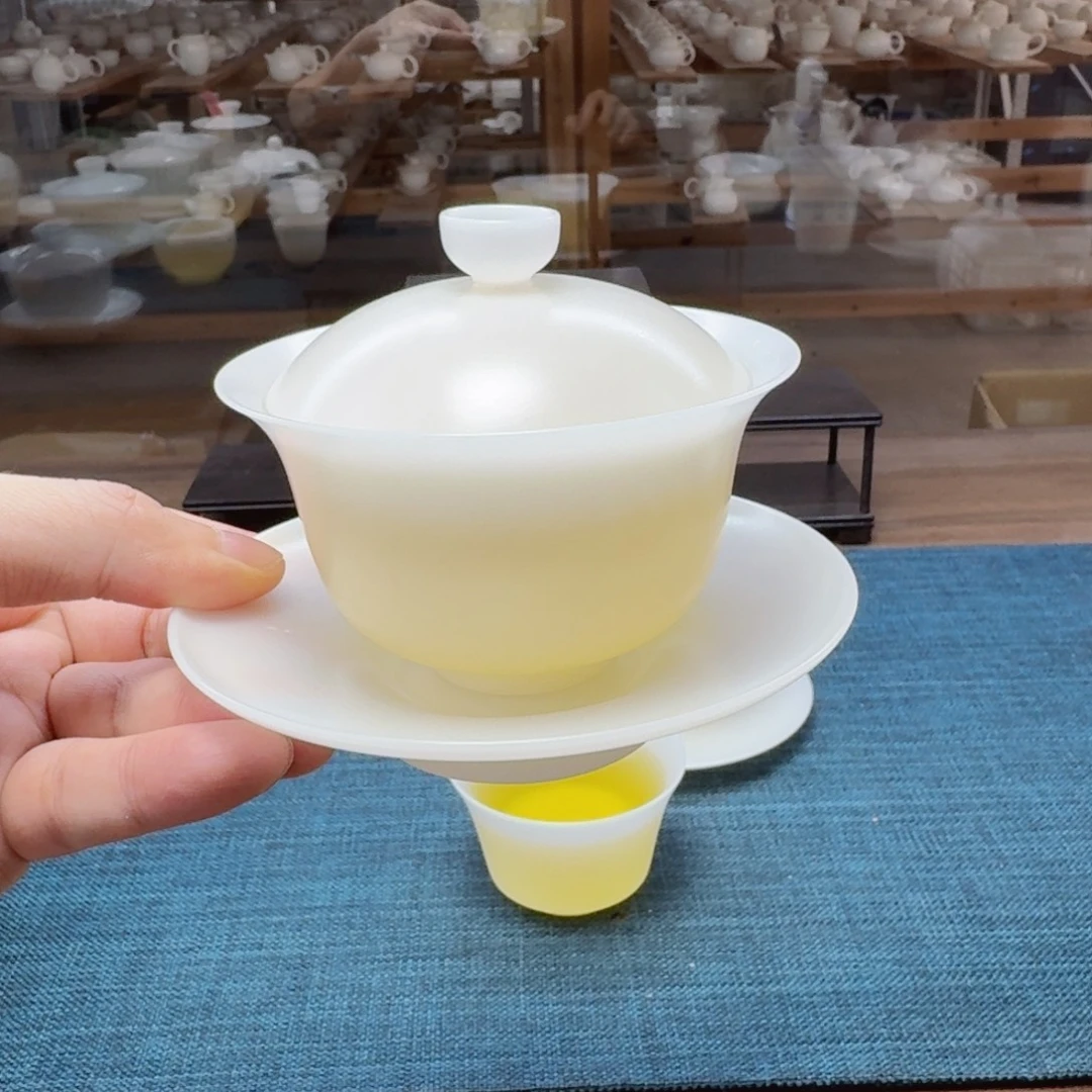 元宝薄胎素烧璞玉冰种