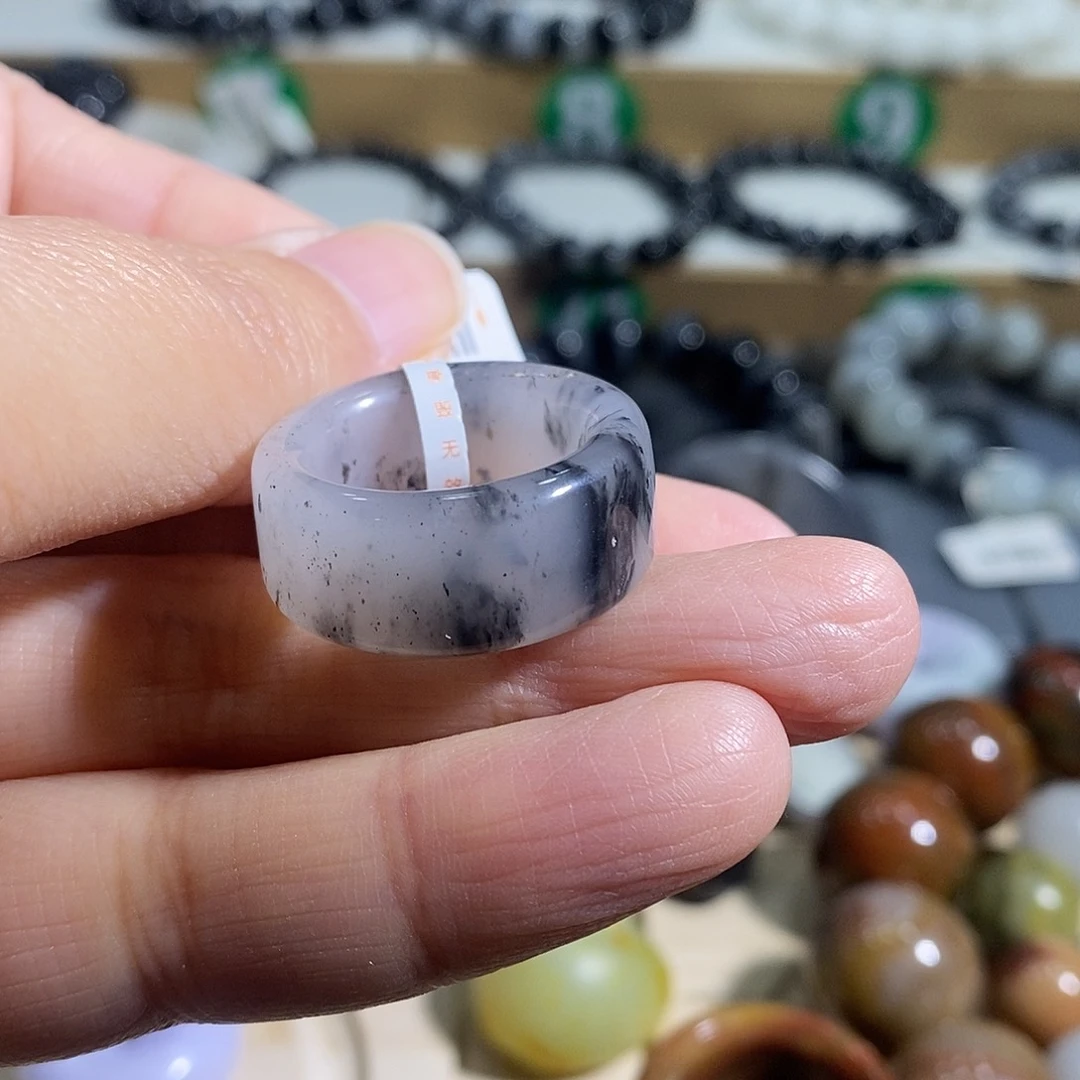 石英质玉未镶嵌手链