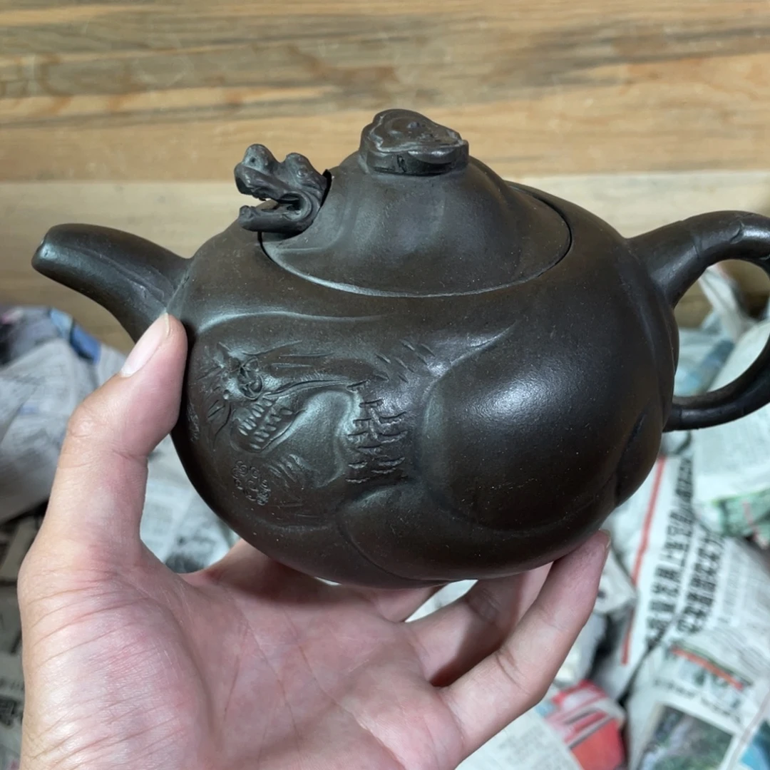茶壶紫砂老厂紫砂壶一件。