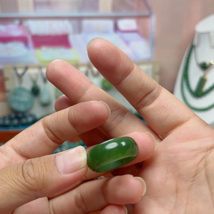 手串未镶嵌和田玉