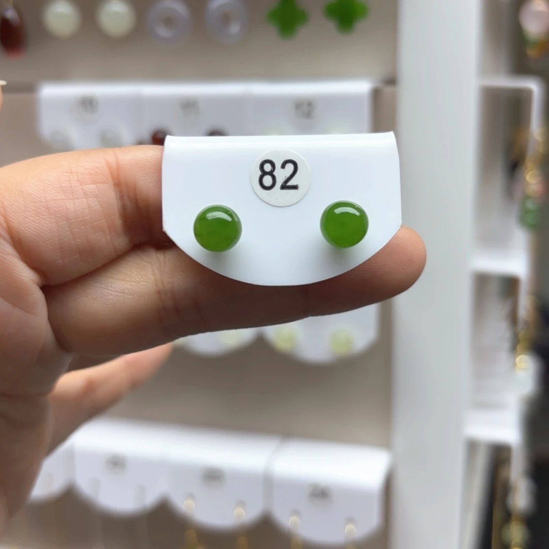 和田玉银S925镶嵌耳饰8m m