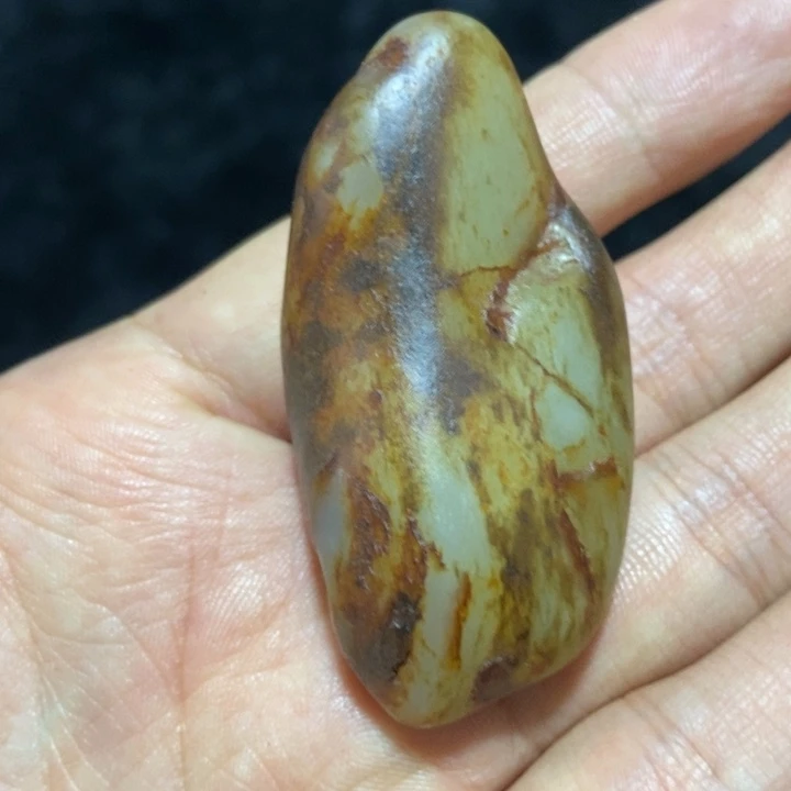 未镶嵌和田玉（糖玉）挂件