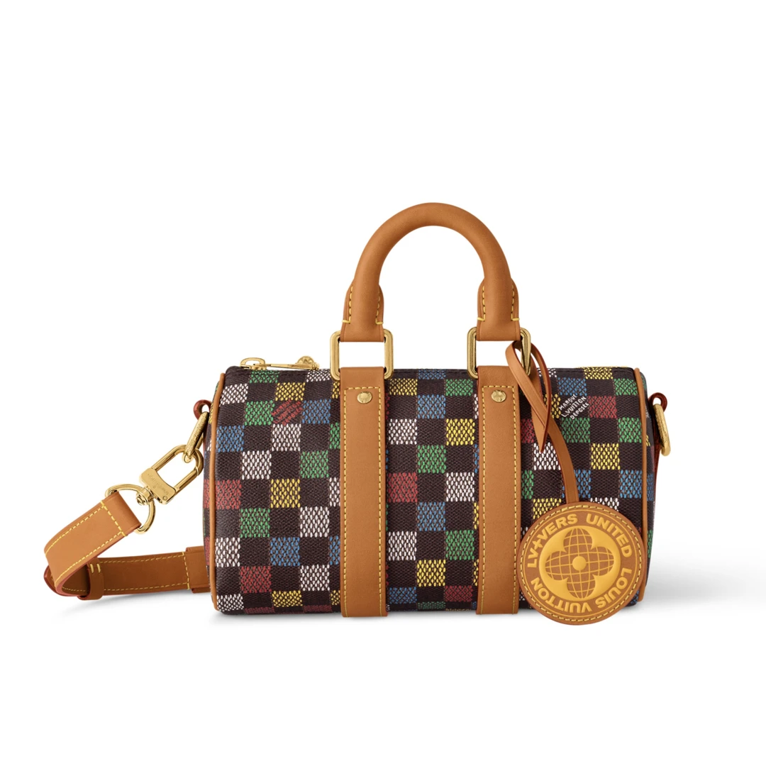 全新未使用 LouisVuitton/路易威登 keepall25 单肩包带盒带票