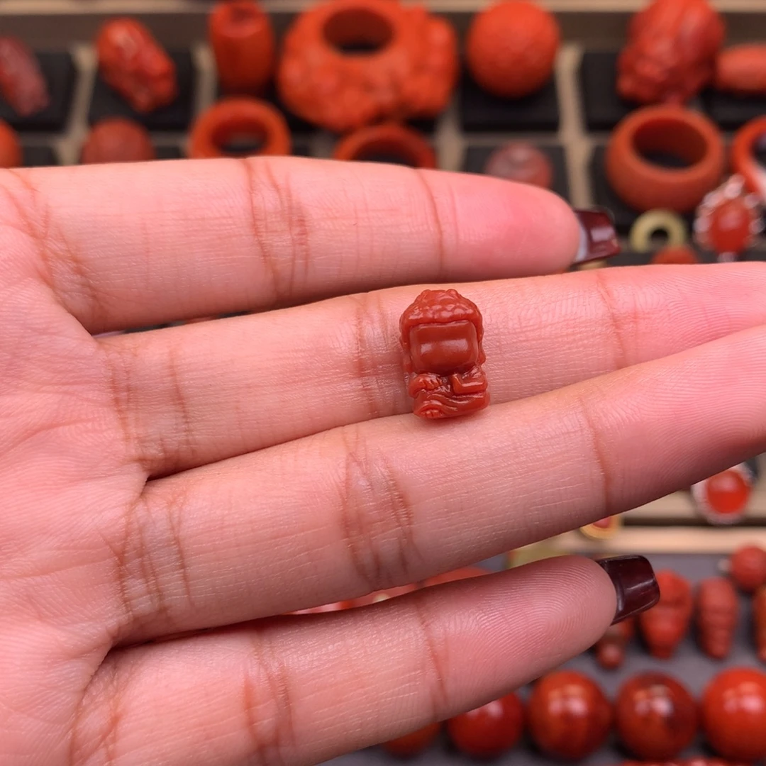南红玛瑙未镶嵌无相佛8+