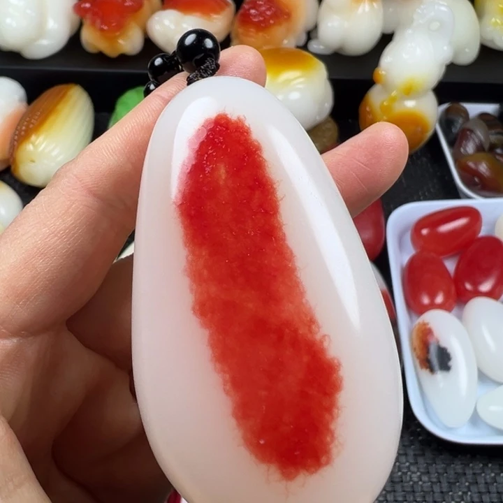 新疆戈壁五彩石金丝