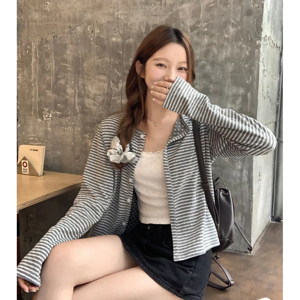 2025秋季新款韩系慵懒风条纹百搭长袖T恤开衫女宽松休闲外搭上衣