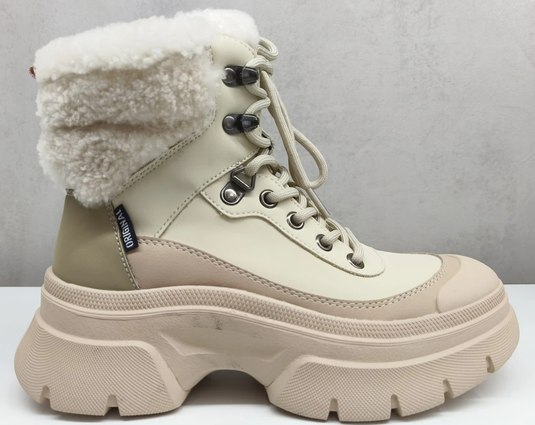 1244022-128马丁靴2025休闲女鞋百搭舒适冬季