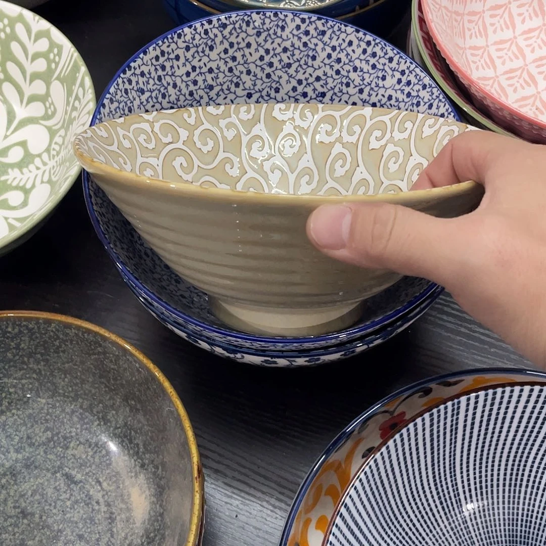 瓷   8寸温佩家 数量是1