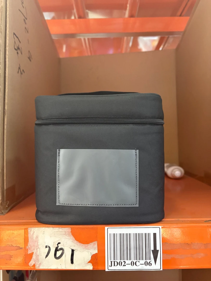 妈妈出奶背包内有冰袋上班使用超方便