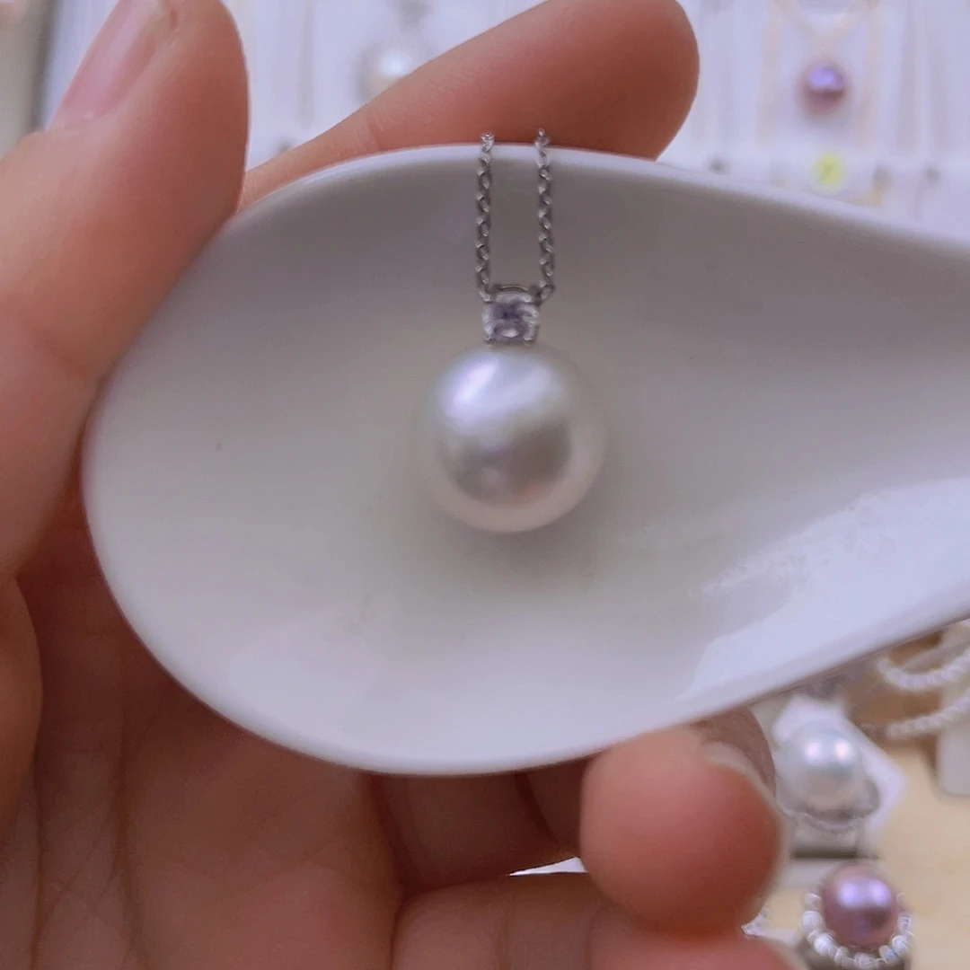 银S925镶嵌吊坠(赠链)淡水珍珠