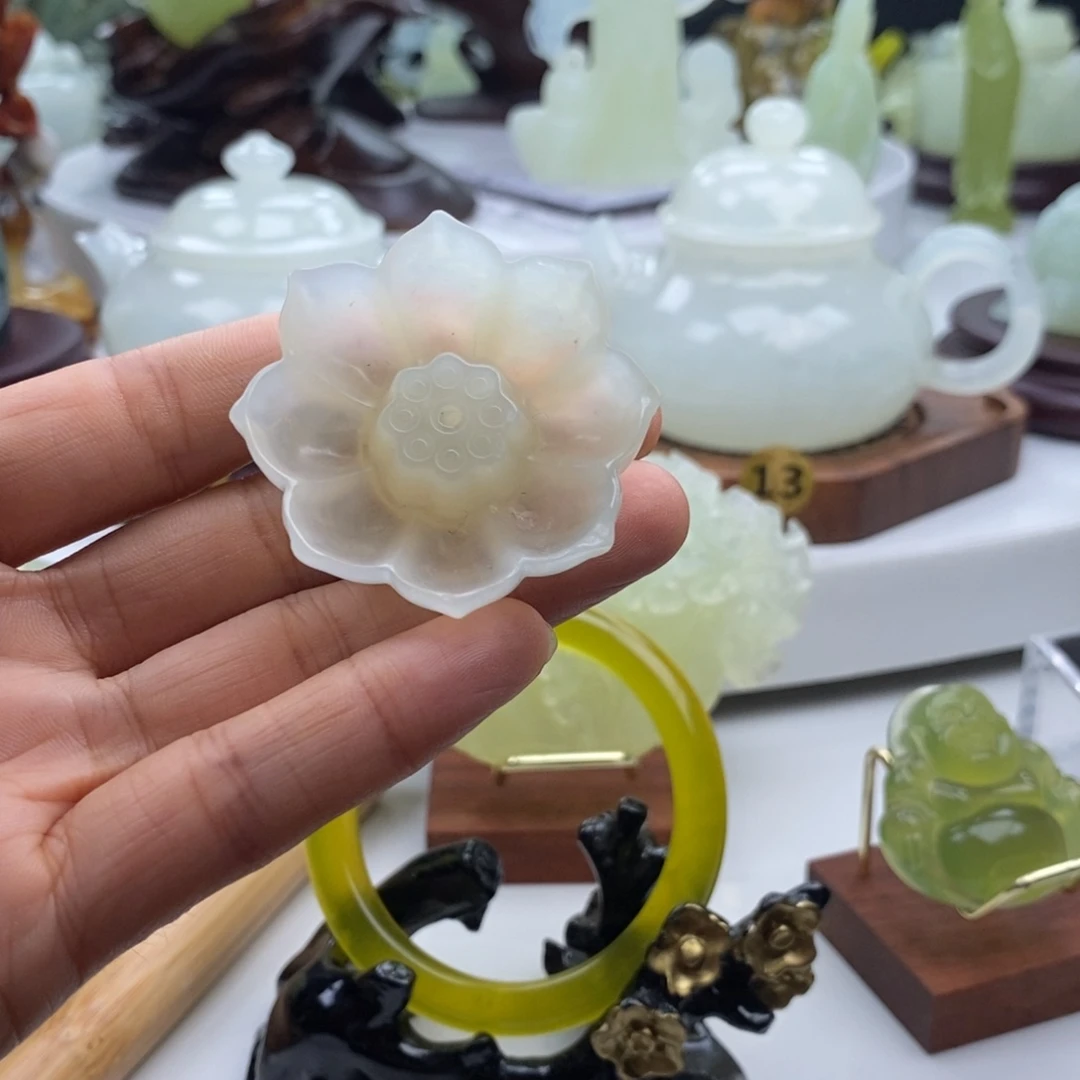 岫玉未镶嵌四大名玉香插