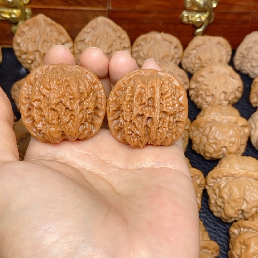 【闪购商品】文玩核桃吊坠爱****凡雨花石38