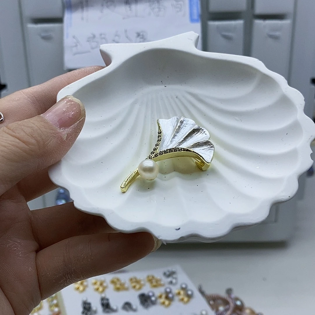 颈饰合金淡水珍珠