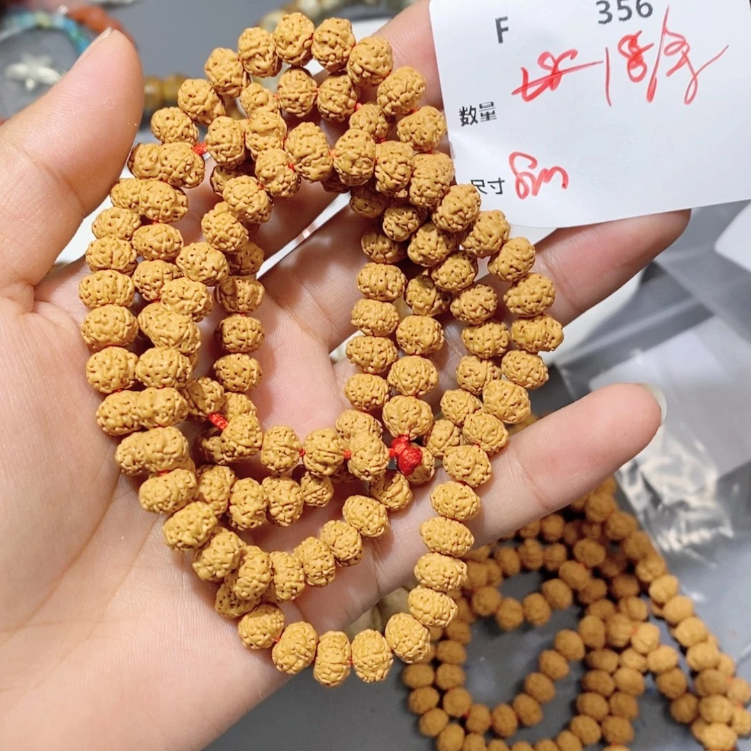 金刚菩提吊坠F356。雨天