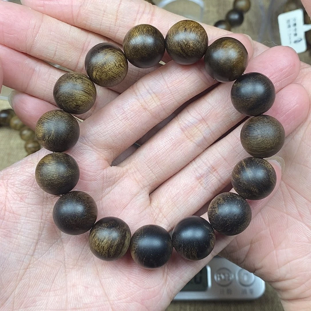手串沉香龙****人越南芽庄白棋楠
