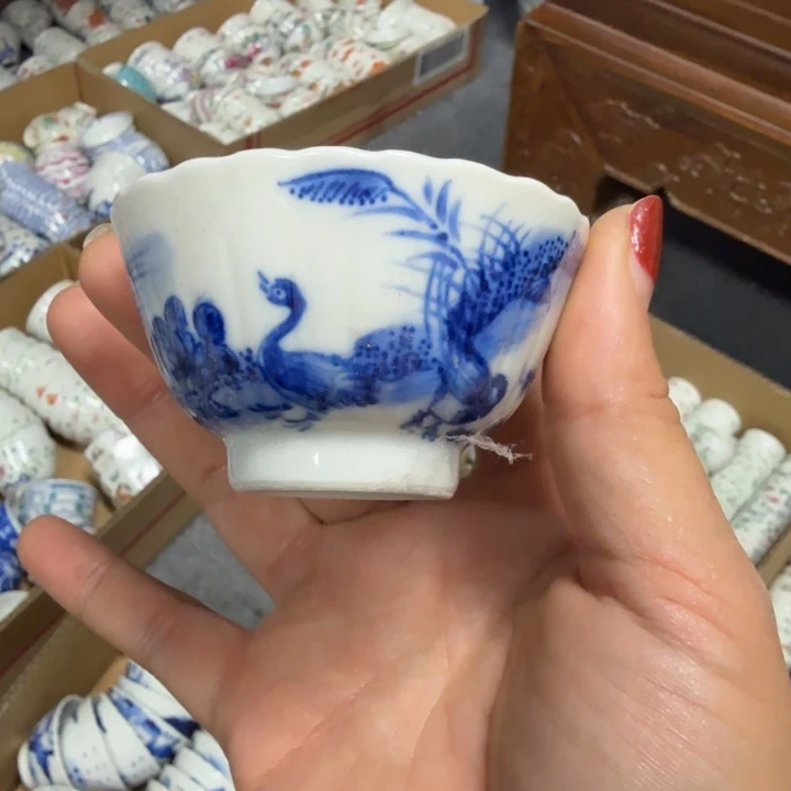 景德镇陶瓷杯子盖碗