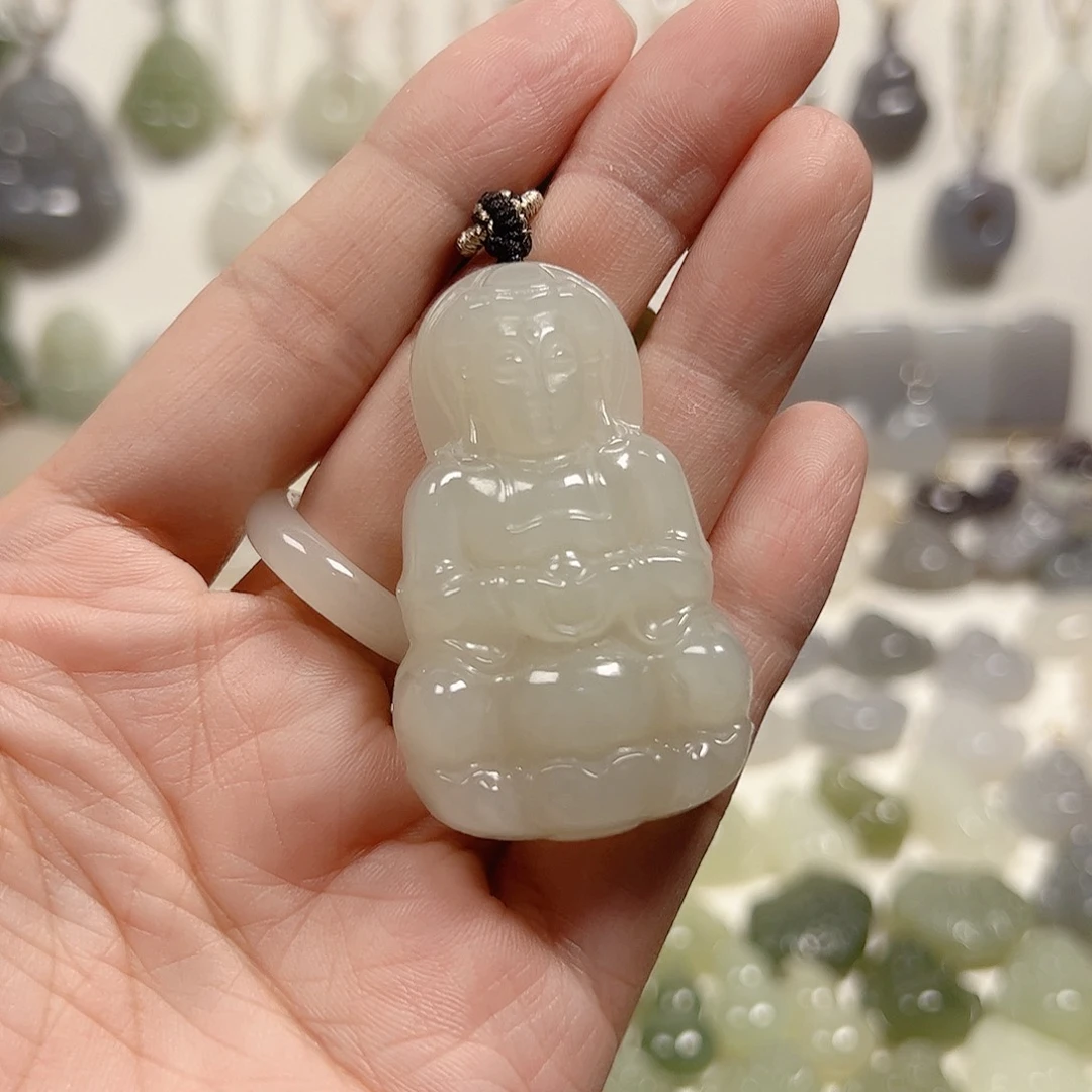 颈饰未镶嵌和田玉