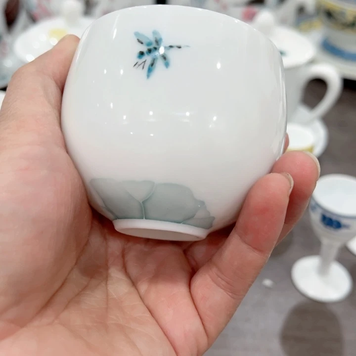 壶釉下五彩瓷的制作工艺