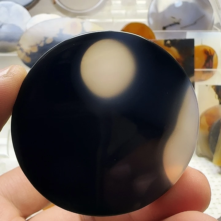 玛瑙/玉髓未镶嵌珠宝奇石