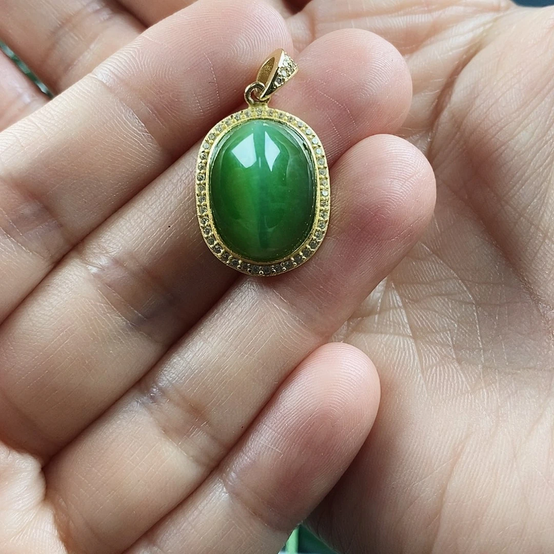 和田玉（碧玉）未镶嵌颈饰