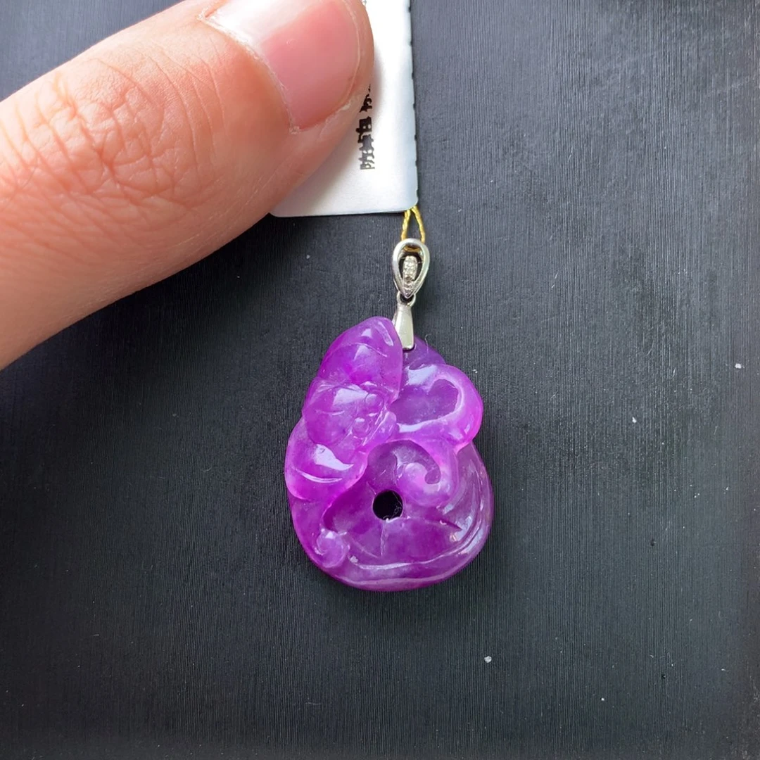 苏纪石（舒俱来）18K金镶嵌吊坠