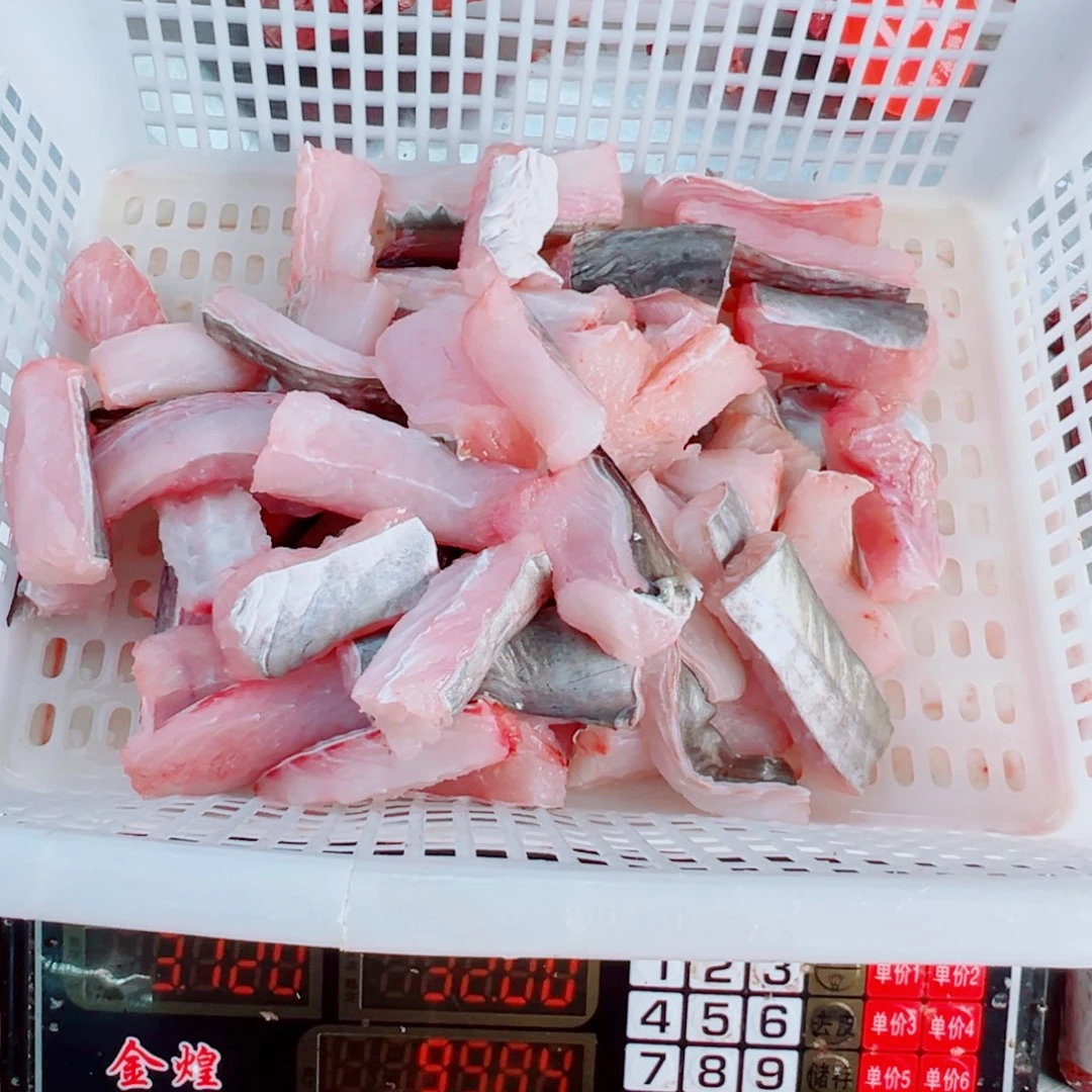 中国大陆鳗鱼肉切条5斤