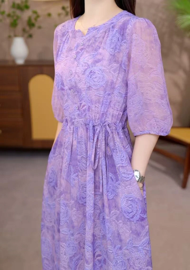 夏季新款气质显白显瘦百搭连衣裙21105