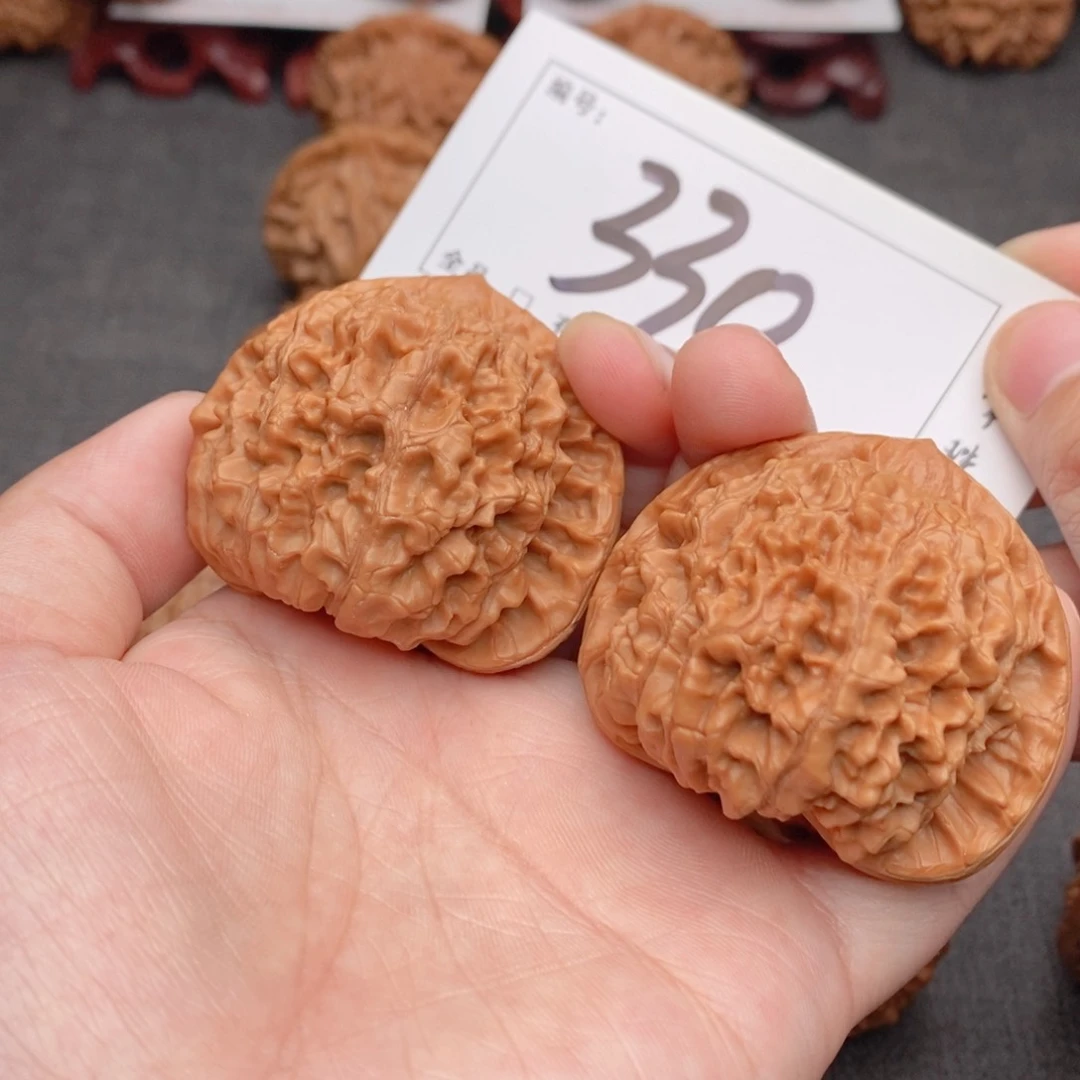 若***愚文玩核桃吊坠48官帽330