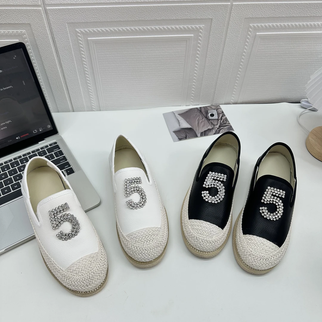 2025夏季水钻时尚休闲鞋单鞋透气休闲鞋女鞋 1085