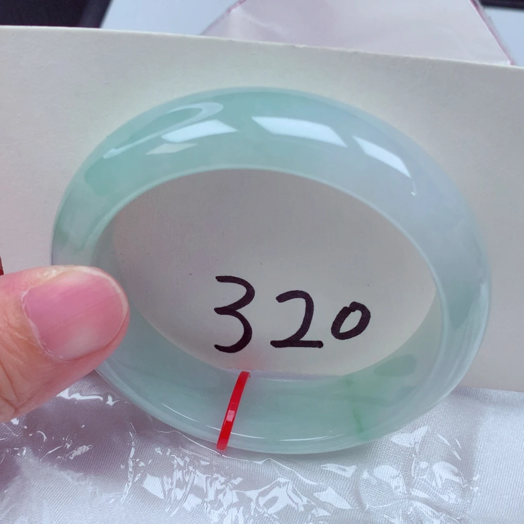 未镶嵌手镯翡翠翡翠