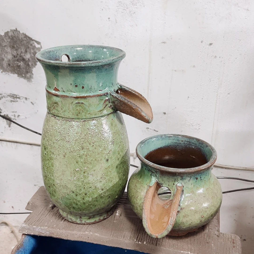 红陶紫砂等工艺美术的生产