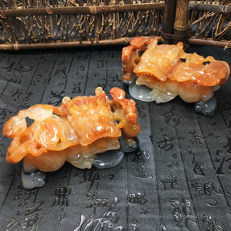 云南天然正品黄龙玉龙头霸王貔貅摆件一对冰黄金沙料收藏手工雕刻