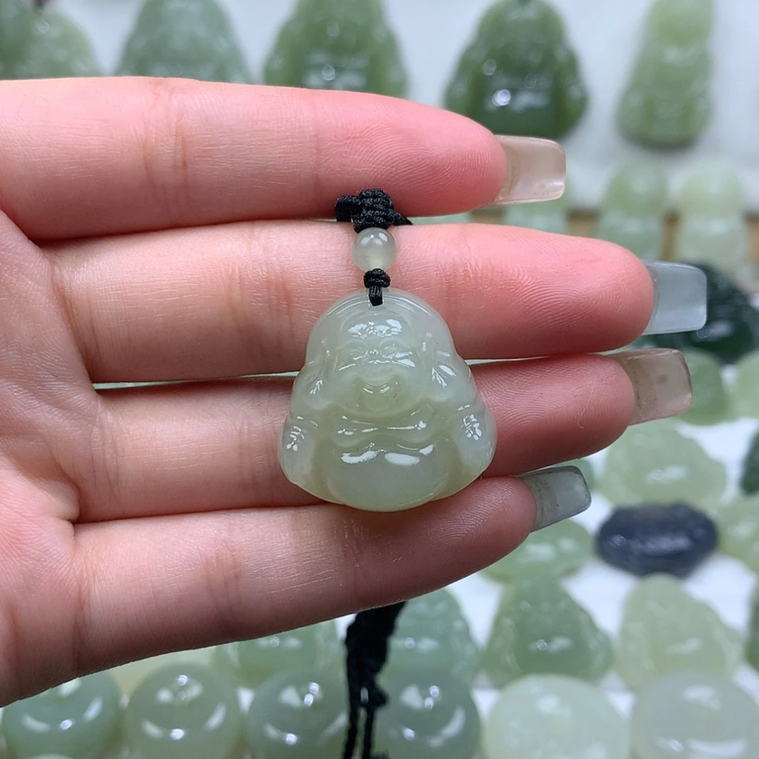 【闪购商品】颈饰未镶嵌和田玉
