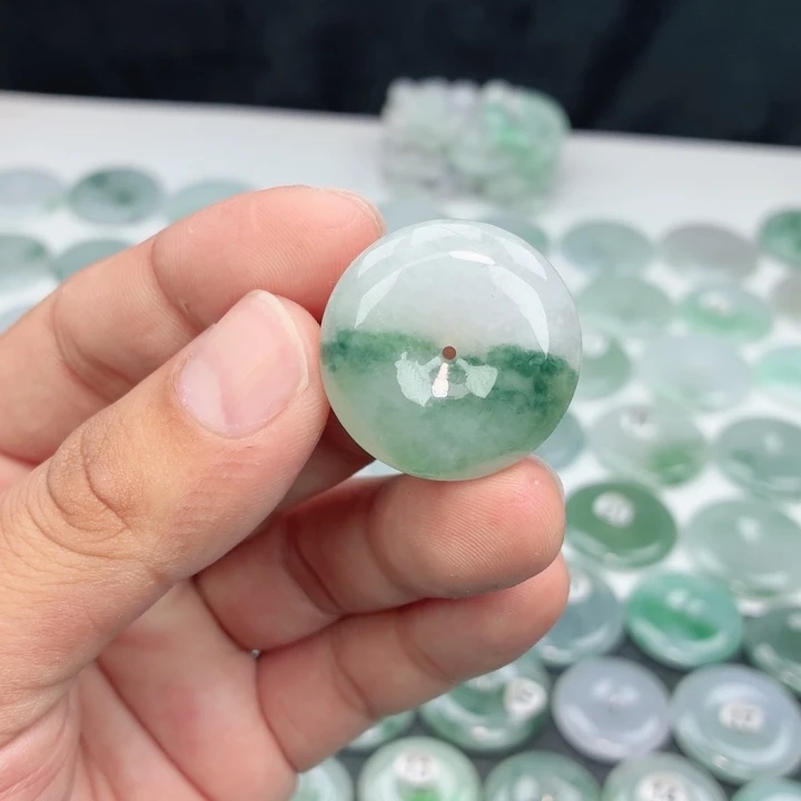 翡翠未镶嵌颈饰缅甸天然A货翡翠28.5-9.2