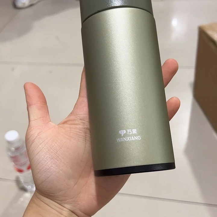 万象D20A绿色304没有网315保温杯加杯套