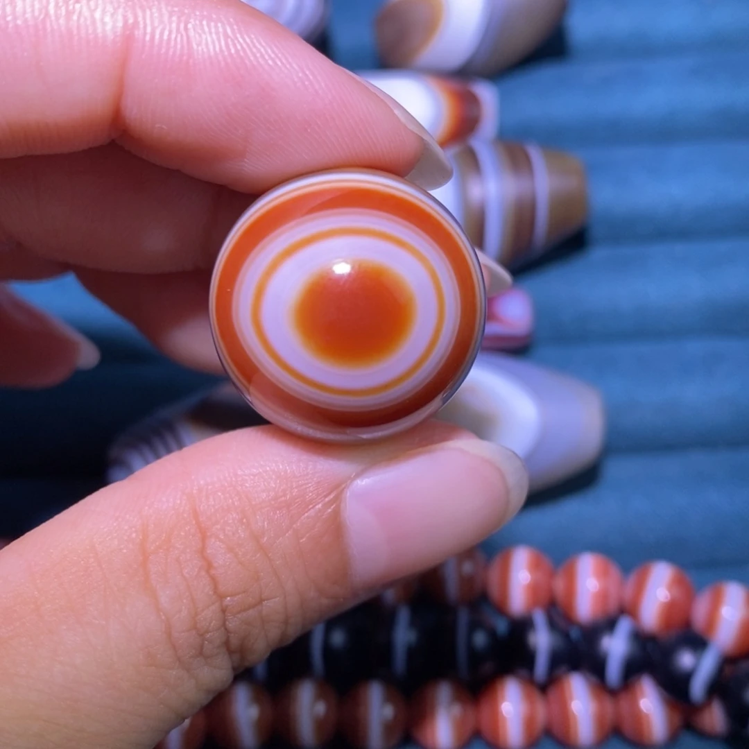 未镶嵌玛瑙/玉髓珠宝奇石