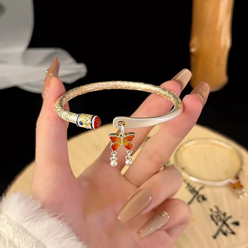 珐琅彩蝴蝶银手镯带证书（无礼盒）@@SP341